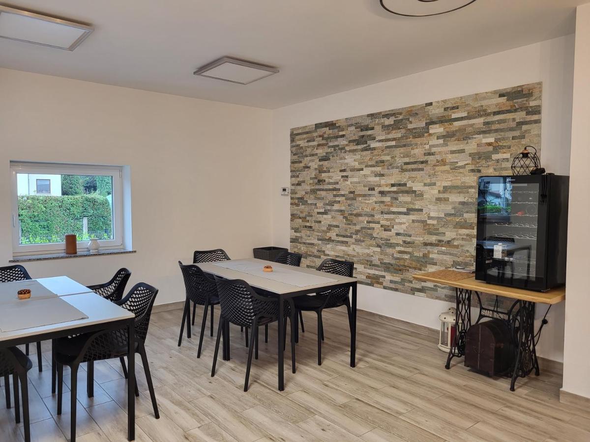 Hostel Postaja Ruse Екстер'єр фото